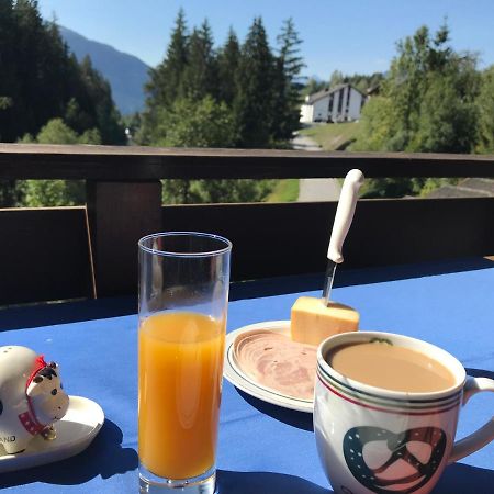 Ferienwohnung Laax Mit Traumblick, Grossem Balkon Und Terrasse Luaran gambar