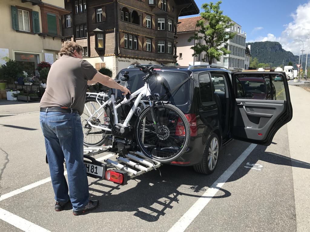 Ferienwohnung Laax Mit Traumblick, Grossem Balkon Und Terrasse Luaran gambar