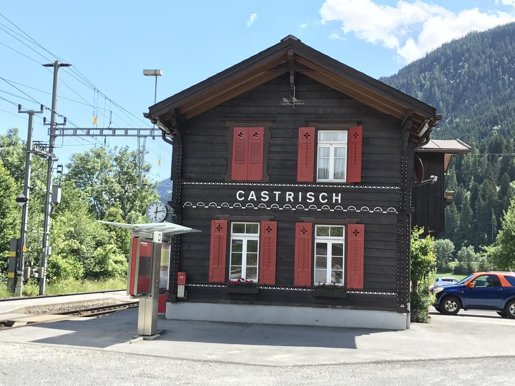 Ferienwohnung Laax Mit Traumblick, Grossem Balkon Und Terrasse Luaran gambar