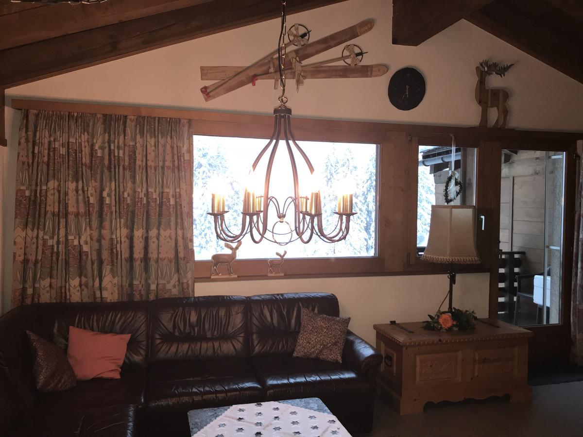 Ferienwohnung Laax Mit Traumblick, Grossem Balkon Und Terrasse Luaran gambar